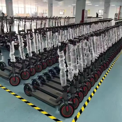 Scooter électrique pliable à pneus larges tout-terrain de 350W avec une puissante batterie au lithium et une autonomie de 30 km par charge