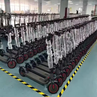 Moteur puissant et batterie au lithium scooter électrique pour les déplacements en ville pliable 8,5 pouces pneus tout-terrain unisexe