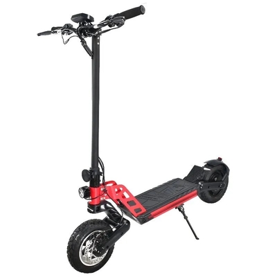 Scooter électrique pliable de 800w avec un temps de charge de 6-8h en noir couleur personnalisée