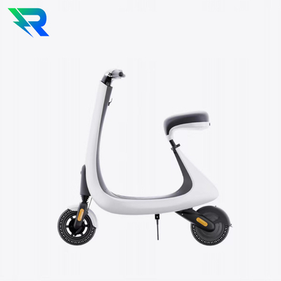 Assise confortable Lampes de course et projecteurs 55Km/h Vitesse 8 pouces à double entraînement scooter électrique avec Bluetooth