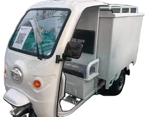 Un tricycle électrique spacieux de 1000 W pour un transport de passagers confortable et pratique