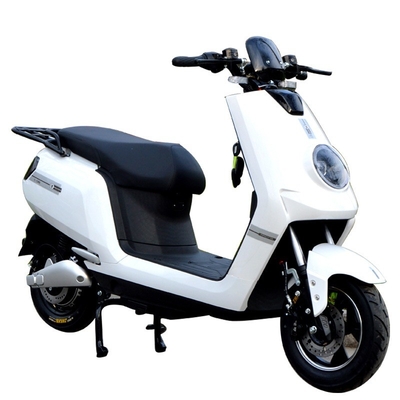 Ressources énergétiques Scooter électrique à deux roues avec vitesse maximale de 40 à 60 km/h et tension 48V