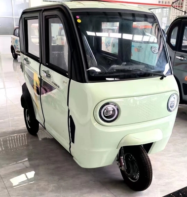 Tricycle électrique à moteur de 800W pour adultes 3 roues 3.75-15 Taille du pneu Système de freinage à tambour avant à tambour arrière