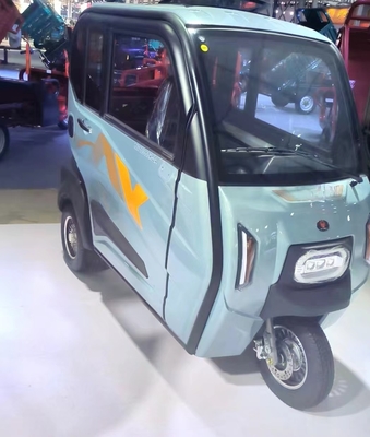 Tricycle électrique à moteur de 800W pour adultes 3 roues 3.75-15 Taille du pneu Système de freinage à tambour avant à tambour arrière