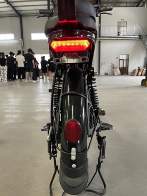 Vélos électriques récréatifs pour adultes 2024 26*3&quot; Largeur du pneu Scooters électriques et alimentation