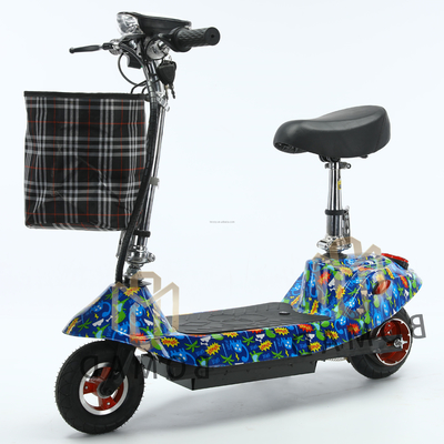 Scooter électrique amovible de 800w Mobilité pratique unique avec une taille de roue de 14 cts et un temps de charge de 3 heures