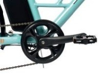 Petits vélos électriques verrouillés à la chaîne verte avec batterie intégrée et autonomie de 60 km par puissance