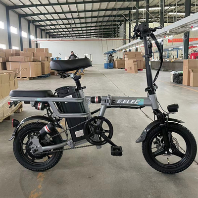 Scooter électrique à batterie intégrée pour adultes 60km Range Drive de petite génération et voiture pliable