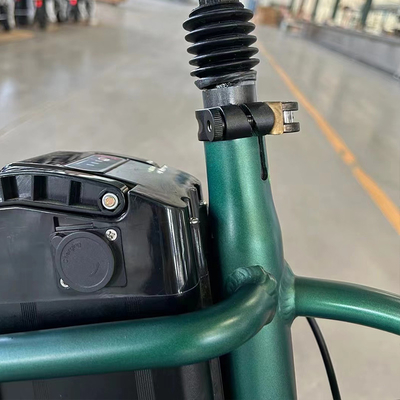 Découvrez l'avenir du transport avec une voiture électrique pliante de 2024 à 18 vitesses et une batterie intégrée