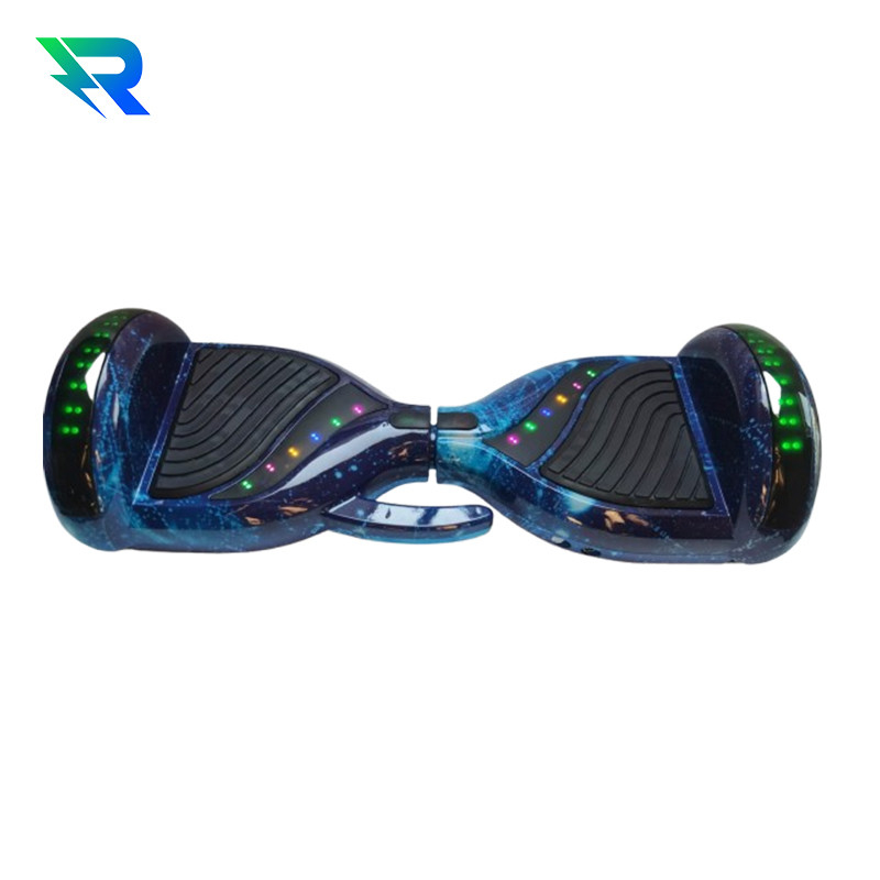 Unisexe Smart Electric Self Balancing Scooter batterie 8,5 pouces deux roues planche à roulettes avec 6-8h de charge