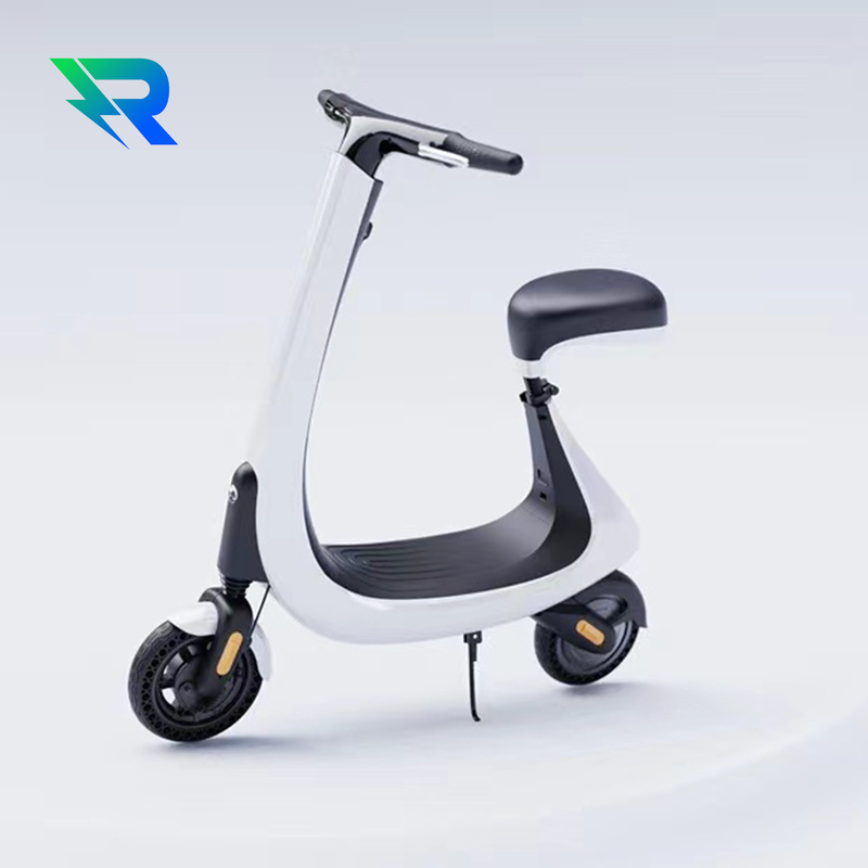 Assise confortable Lampes de course et projecteurs 55Km/h Vitesse 8 pouces à double entraînement scooter électrique avec Bluetooth