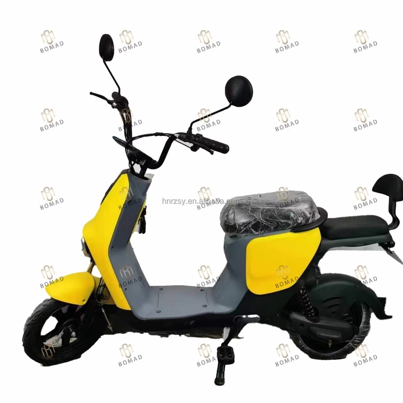 Véhicule de mobilité à moteur de 60 V Voiture de mobilité électrique de loisirs marchante avec 21 vitesses et tension de 48 V