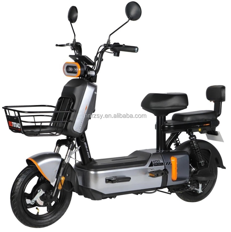 Sensor Smart Type Scooter électrique rapide et pratique pour les loisirs urbains Vitesse maximale 30-50Km / h